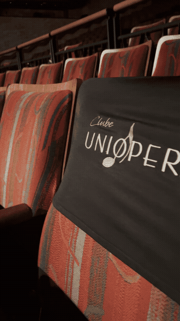 Cadeiras UNIOPERA